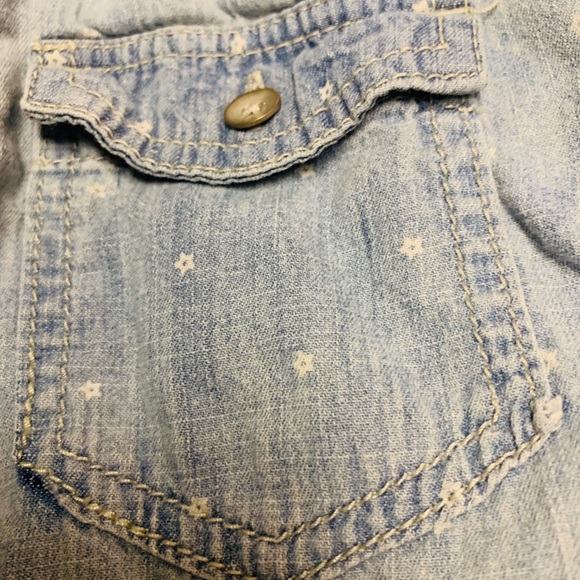 Lightweight Jean Vest - Picture 3 of 4
